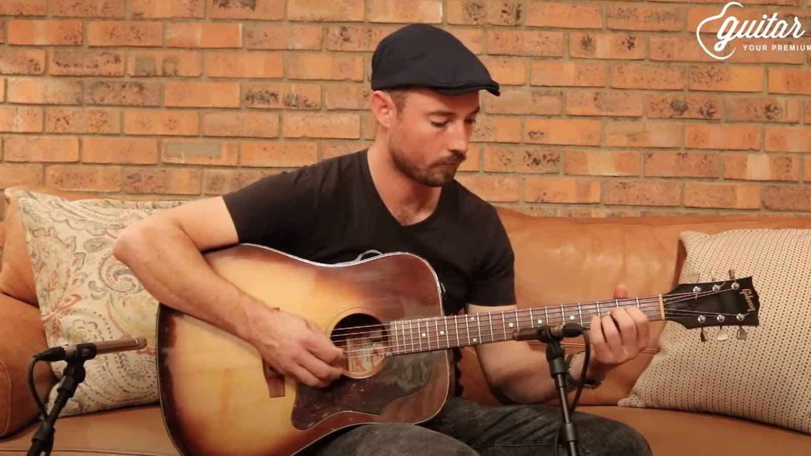 Gibson J-45 Deluxe (1974)