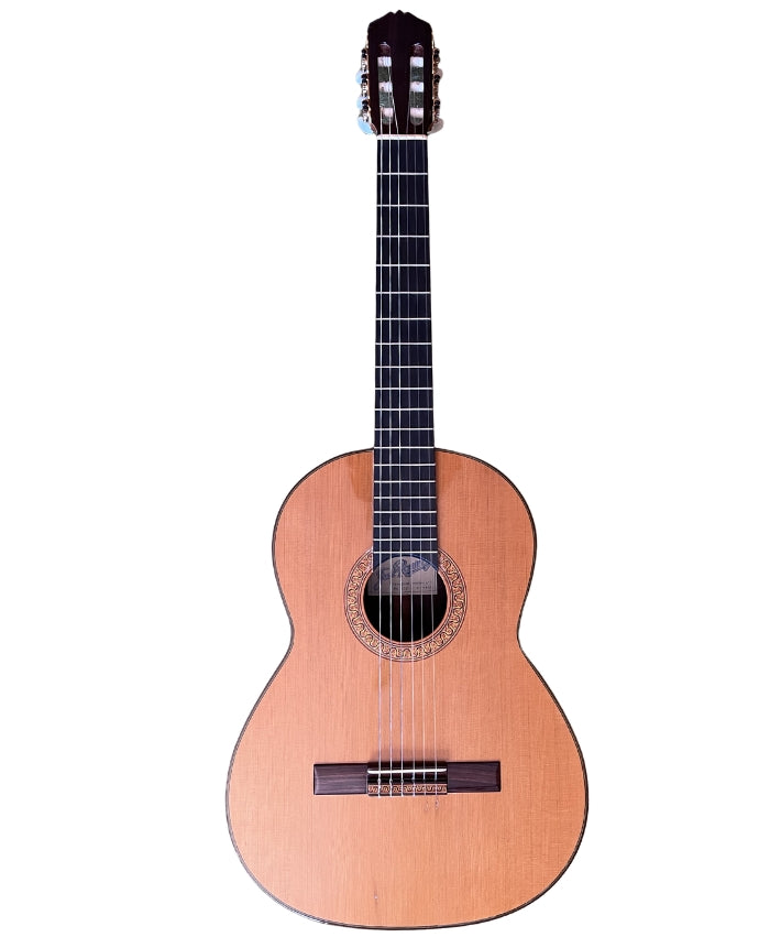 José Ramírez "Estudio" — 1973 Classical Guitar · Cedar/Indian Rosewood · Pre-Owned · with Case