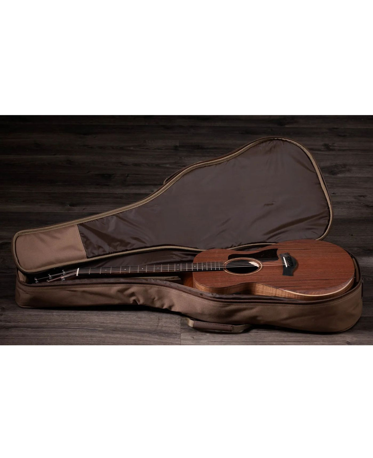 Taylor Academy 22e Walnut Grand Concert Acoustic-Electric Guitar
