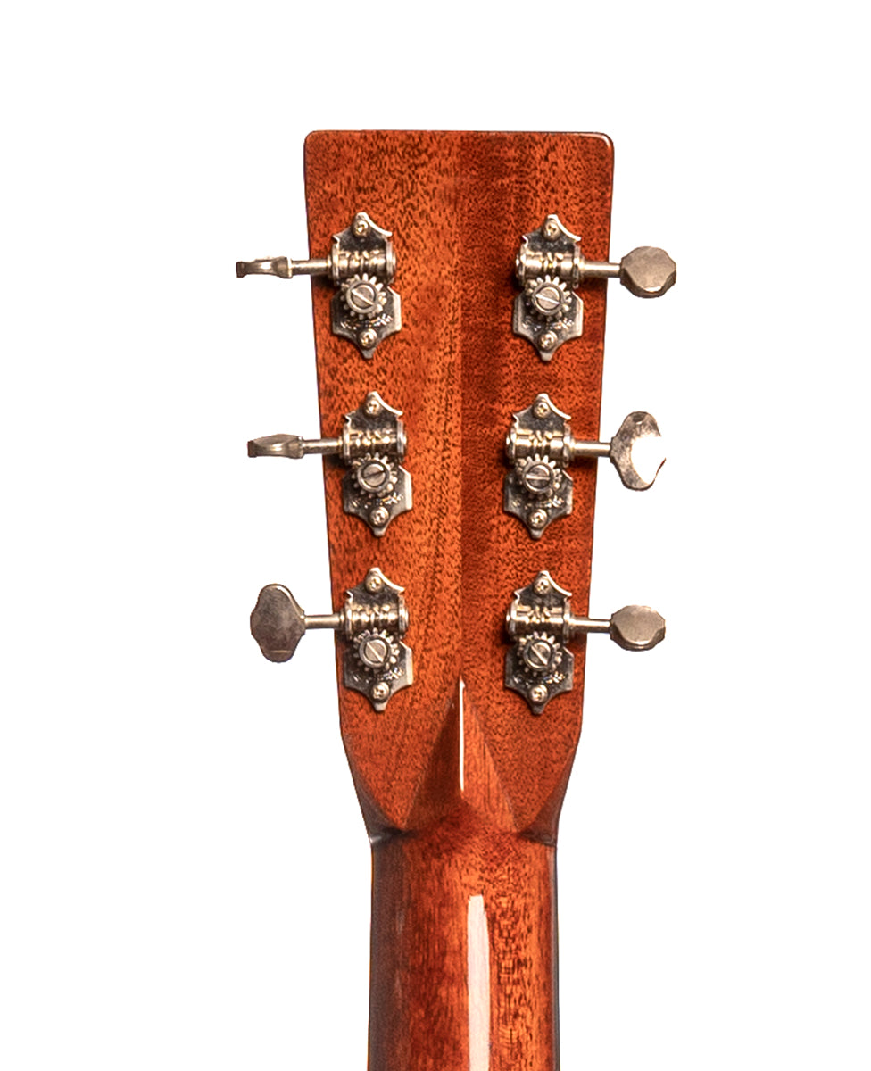 Martin 000-28EC Sunburst (Pre-owned)