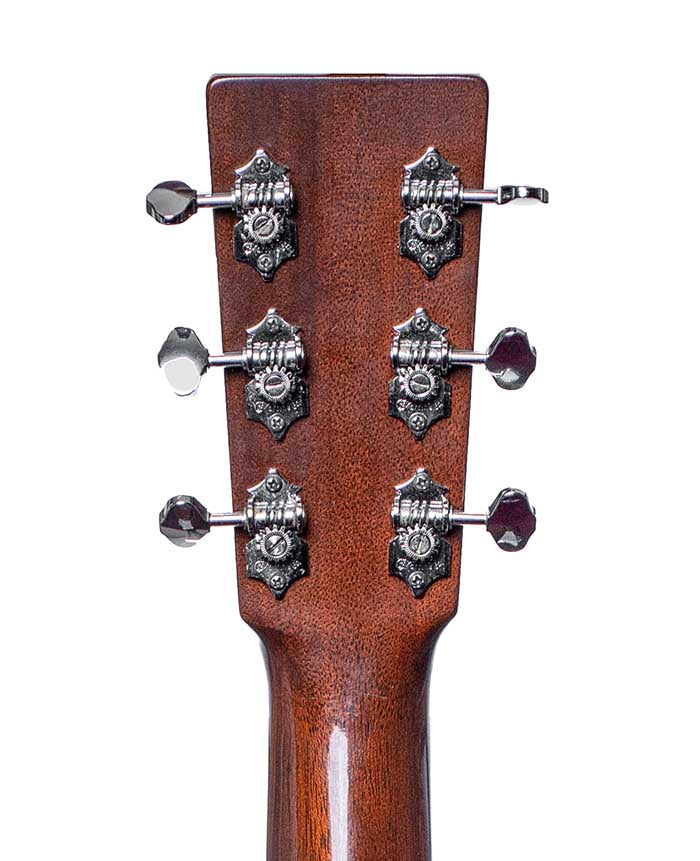 Martin D-18VM (Pre-Owned)