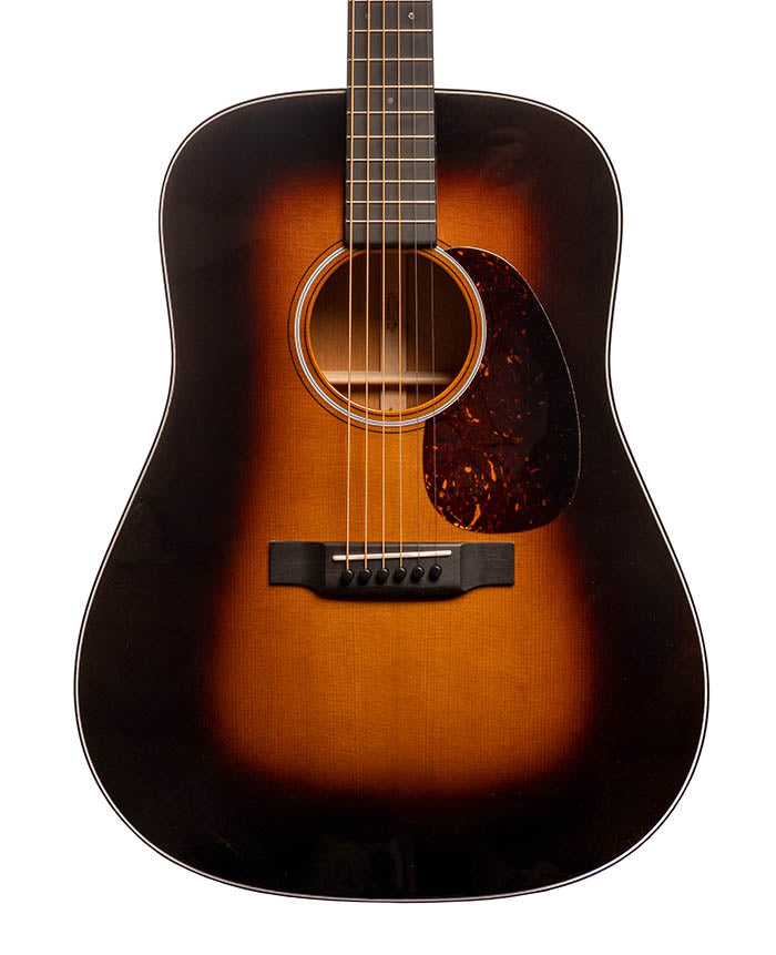 Martin D-18 (Sunburst)