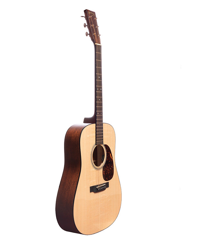 Martin D-16E 02