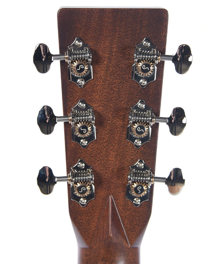 Martin HD-28 E (LR Baggs Anthem)